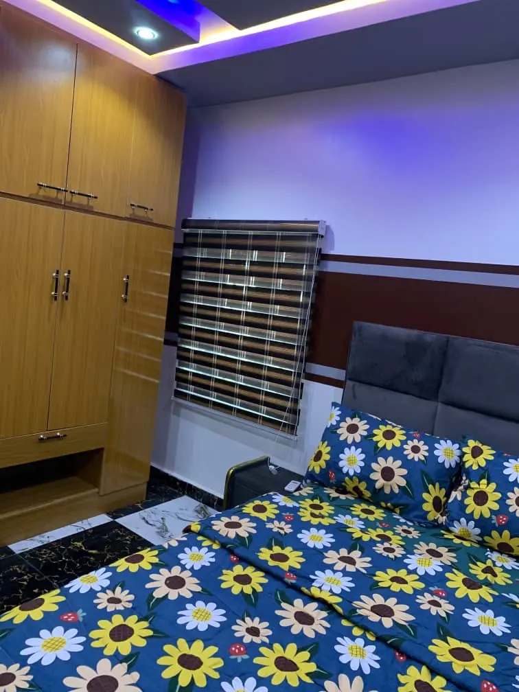 Serviced 1-Bedroom Apartment